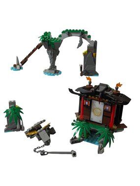 Retired Lego Ninjago Jungle Dragon Playset Bridge & Temple Building INCOMPLETE